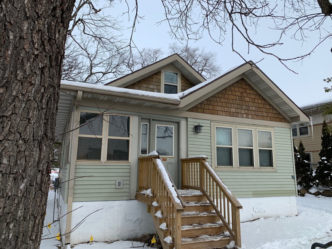 3810 University Ave, Madison, WI 53705 House Rental in Madison, WI