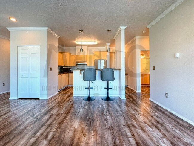Foto del edificio - Stunning Liberty Lake Condo