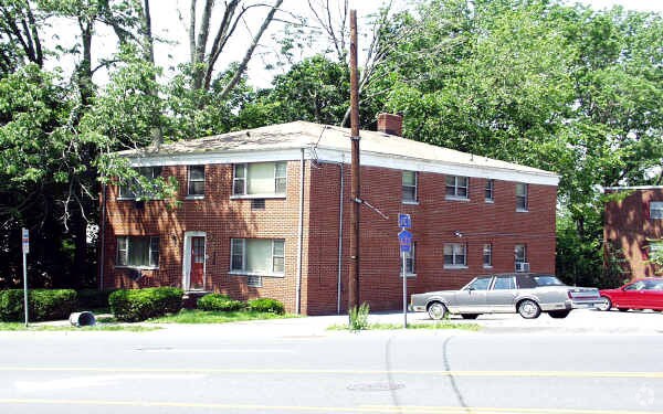 Primary Photo - 529 Bloomfield Ave