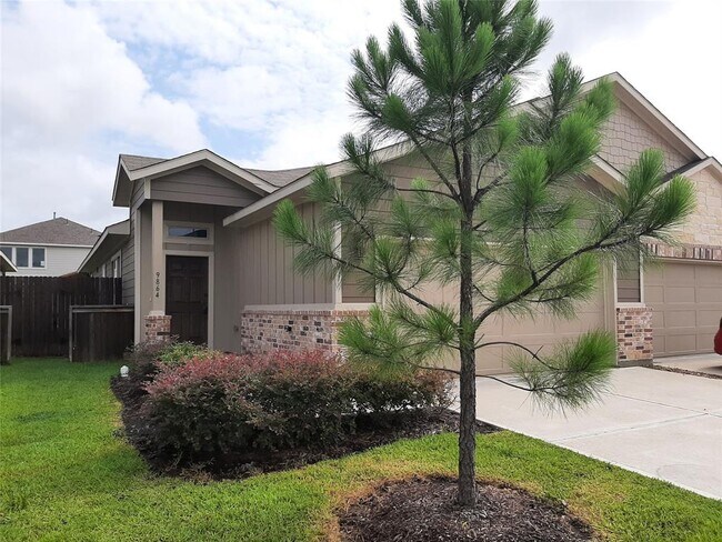 Building Photo - 9864 Grosbeak Ln