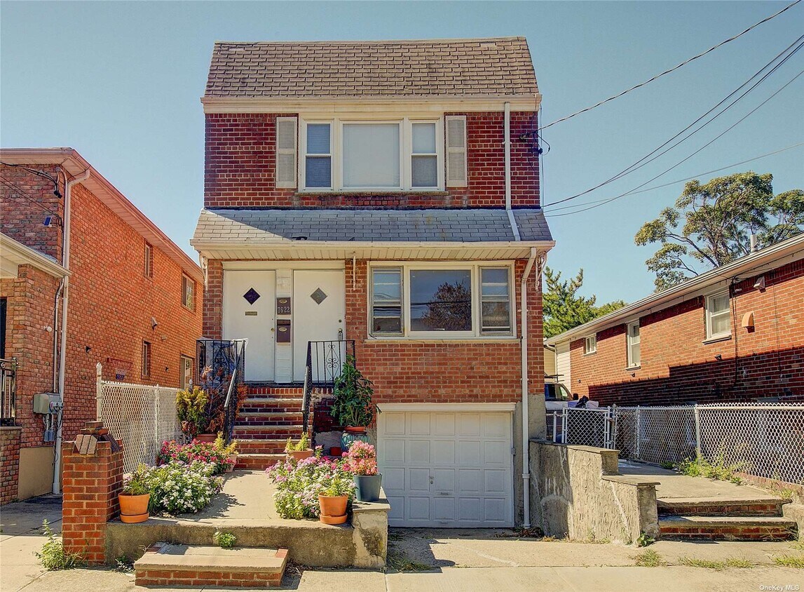 7622 167th St, Queens, NY 11366 House Rental in Queens, NY