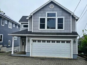 Building Photo - 23 S Bertrand Rd