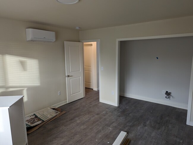 Foto del edificio - 5209 S Pine St