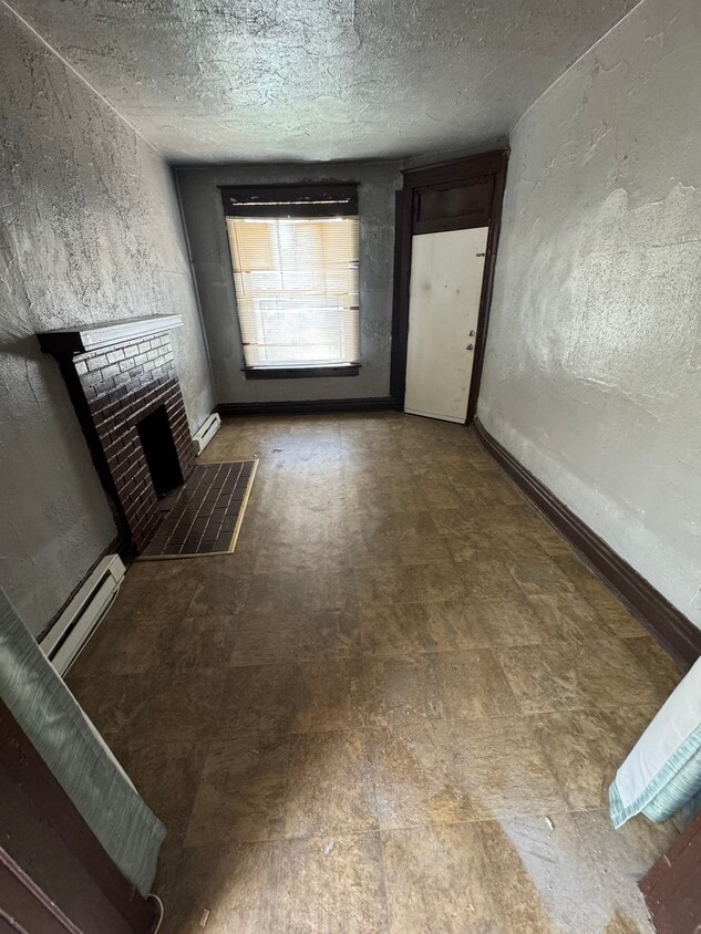 Foto del edificio - 4202 College Ave