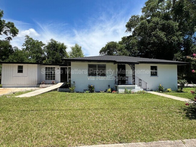 Foto del edificio - 1922 W Gregory St