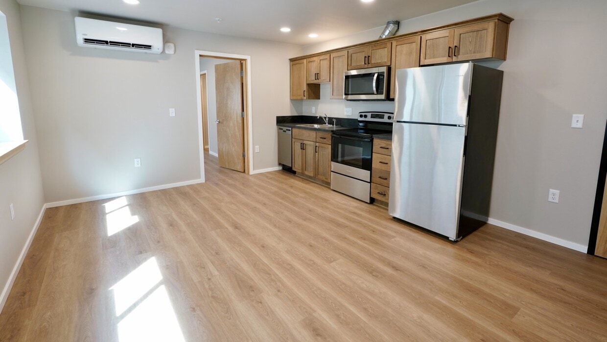Primary Photo - Baker Street Lofts