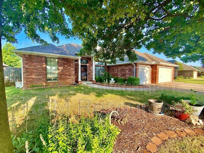 Foto del edificio - 216 Castle Rock Rd