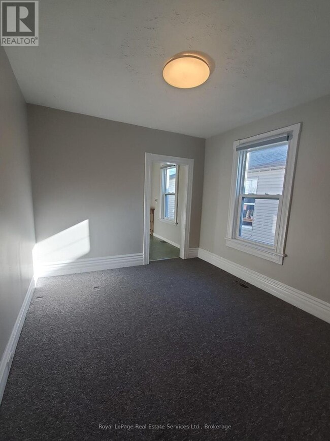 Photo du bâtiment - 177 Sixth St