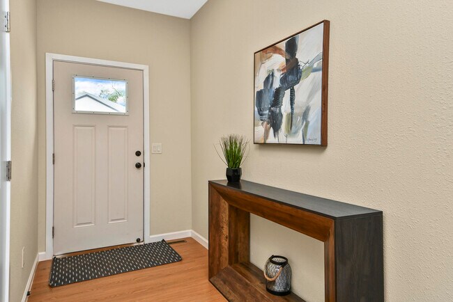 Foto del edificio - 1220 E Pacific St