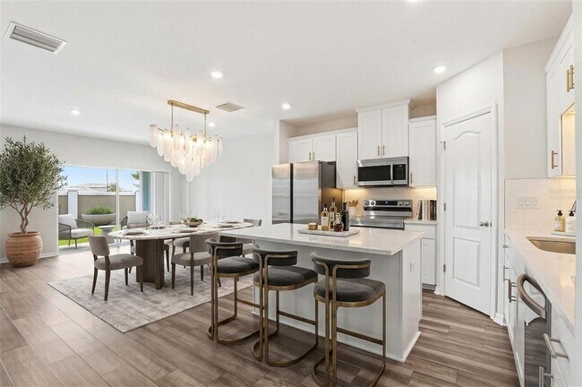 Foto del edificio - 10715 Ironwood Tree Wy