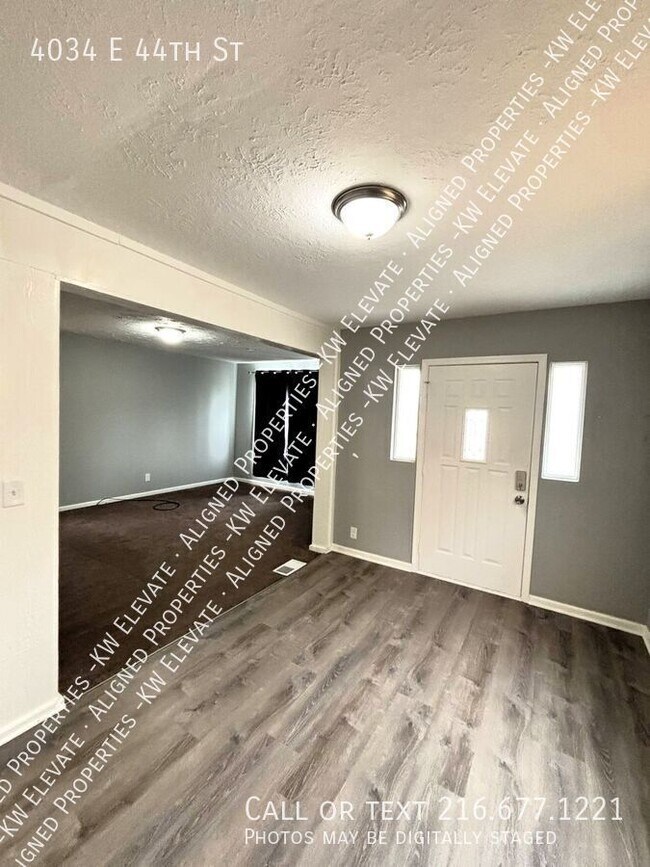 Foto del edificio - 4034 E 44th St