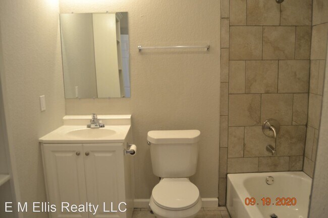 Building Photo - 2 br, 1 bath House - 248 Ray Ave