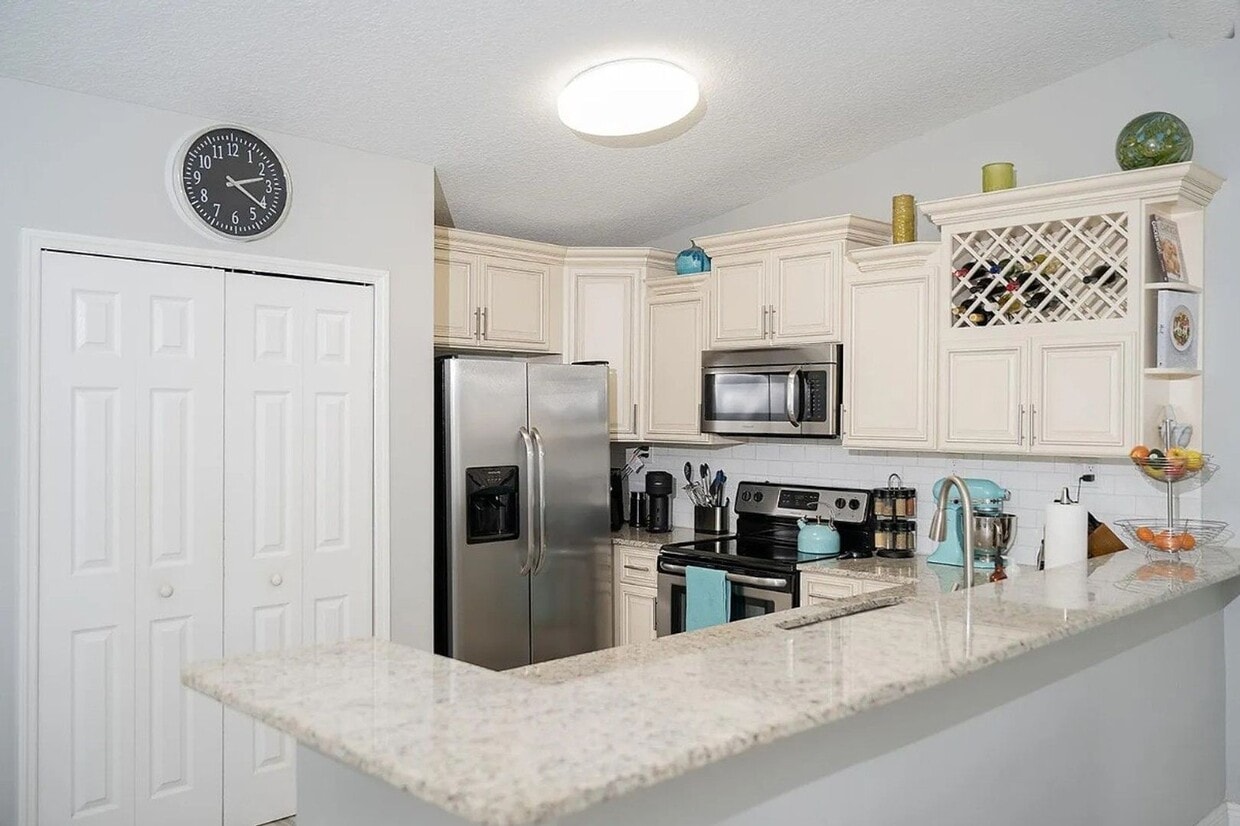Building Photo - Renovated Home in the Heart of Winter Park!