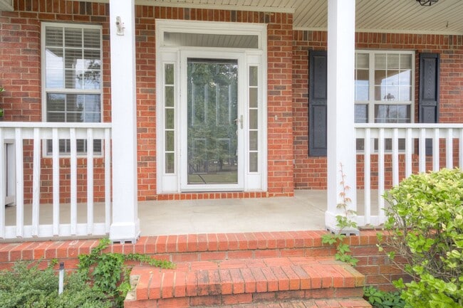 Building Photo - 434 Keeling Ln