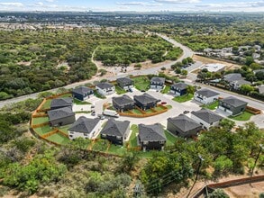 Building Photo - 130 Sai Manor