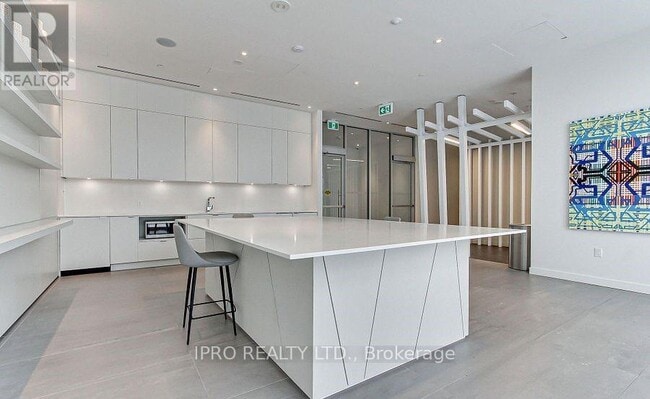 Building Photo - 3883-3883 Quartz Rd