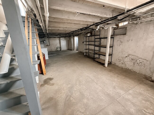 Foto del edificio - 994 Carver St