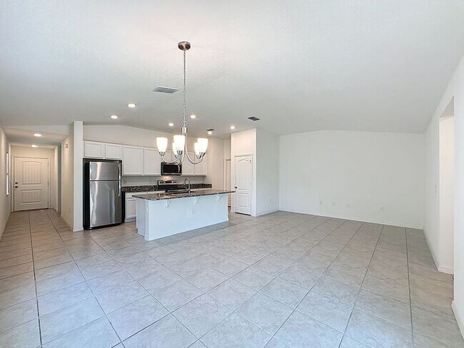 Foto del edificio - LIKE NEW HOME IN PRESERVATION POINT, Davenport