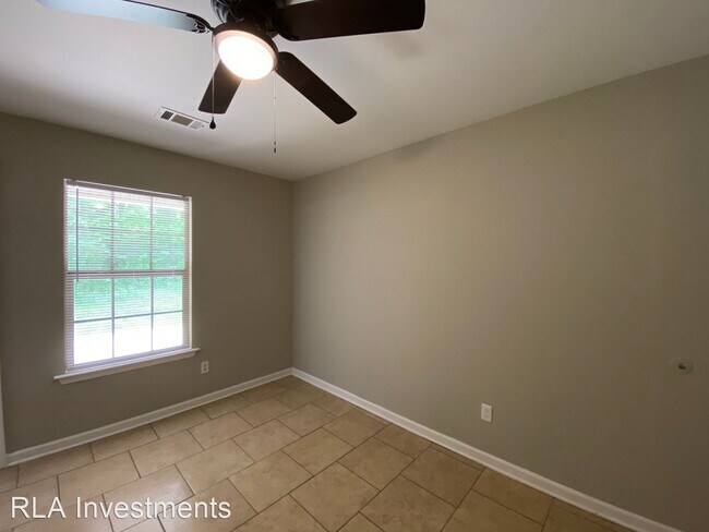 Foto del edificio - 2 br, 2 bath House - 308A Clint Road