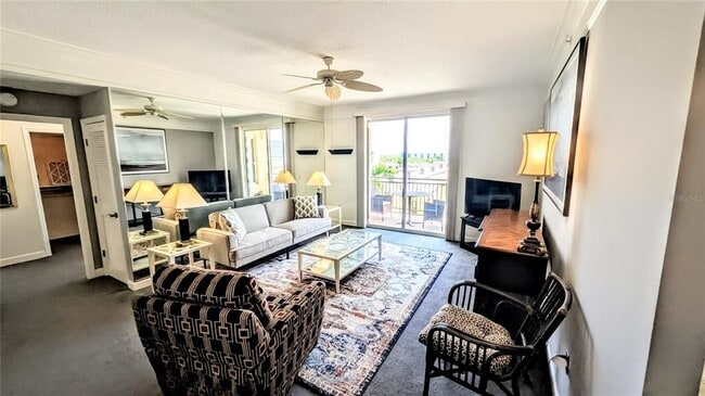 Building Photo - 750 N Tamiami Trl