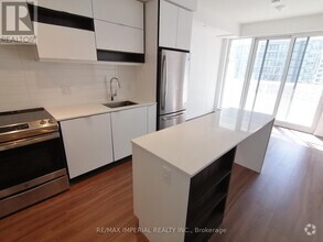 Building Photo - 4065-4065 Confederation Pkwy
