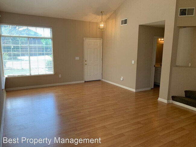 Building Photo - 4 br, 3 bath House - 4908 Westwood Way
