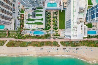 Building Photo - 6899 Collins Ave