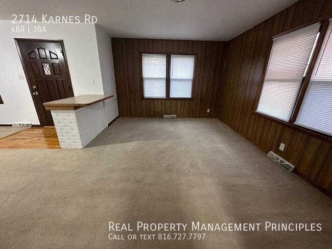 Building Photo - 2714 Karnes Rd