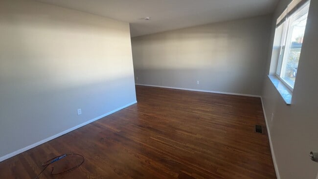 Foto del edificio - 9968-9972 Sue Court