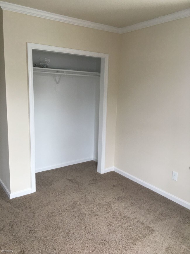 Foto del edificio - 4 br, 2 bath House - 2102 Marshall Ave