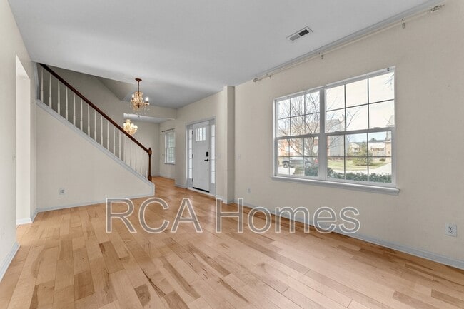 Foto del edificio - 45 Wisteria Way