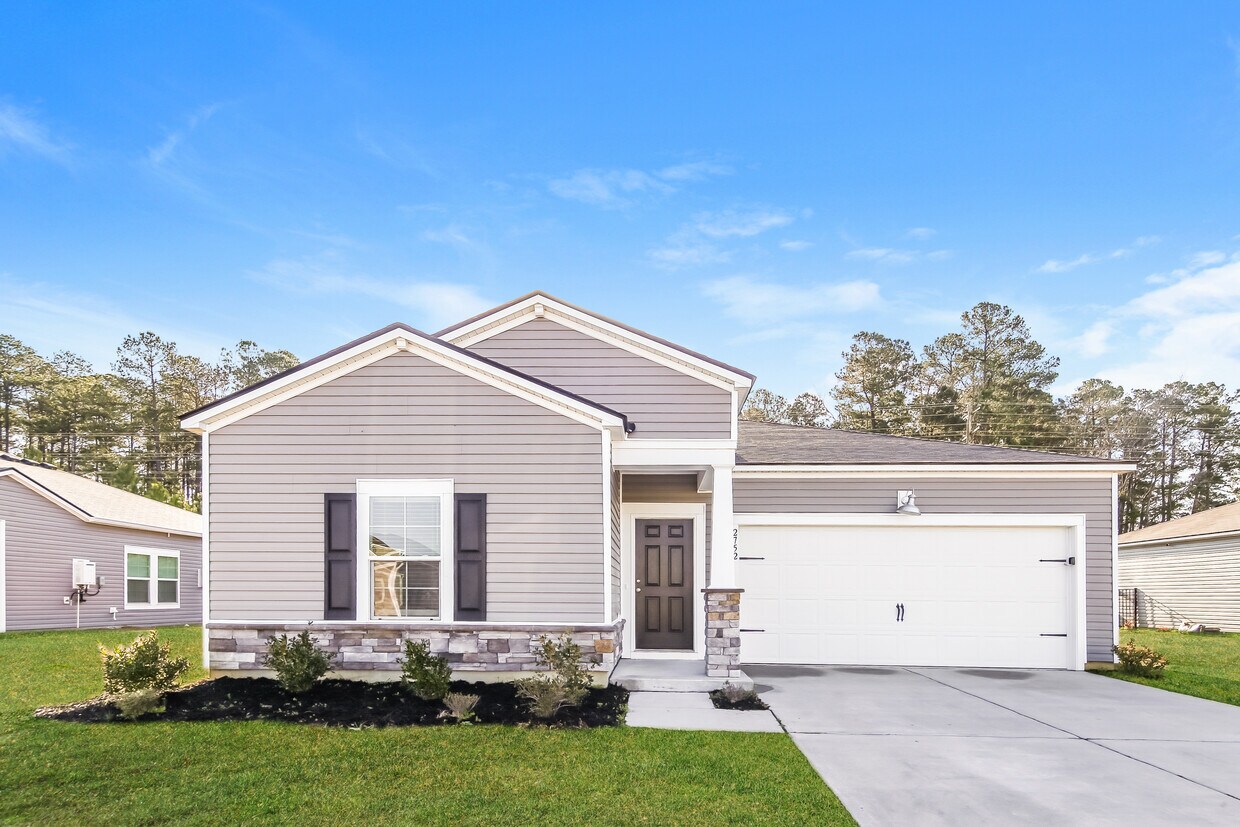 Foto principal - 2752 Desert Rose St