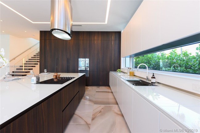 Foto del edificio - 1510 Bay Dr