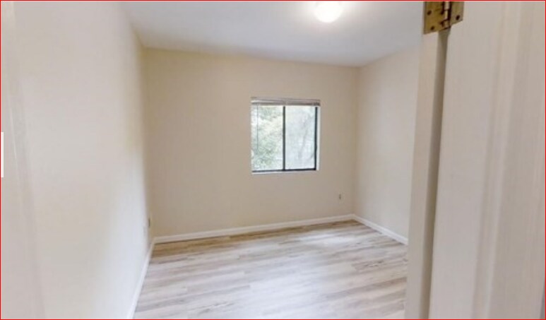 Building Photo - 75 Ossipee Rd