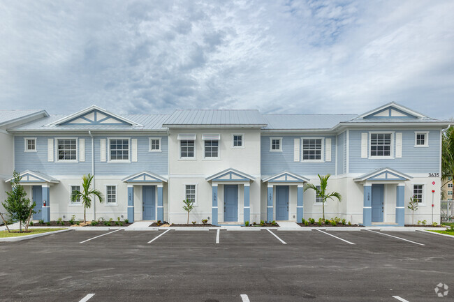 Building Photo - The Mallory Townhomes