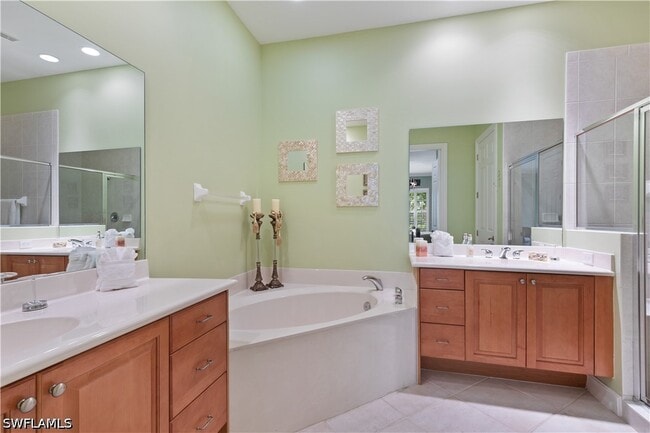 Building Photo - 5050 Blauvelt Way