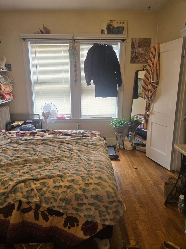 Building Photo - 21 Bothwell Rd