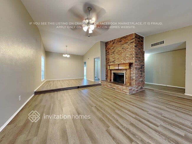 Building Photo - 9114 Vagas Dr