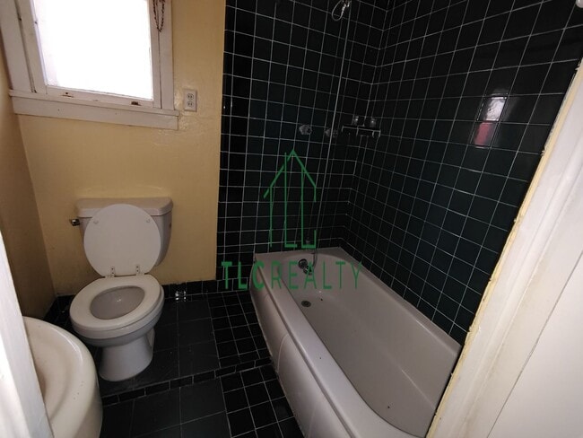 Foto del edificio - Quaint Home on S. Second St