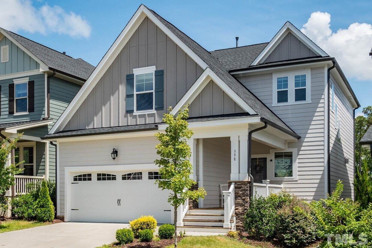 Foto principal - 398 Beacon Ridge Blvd