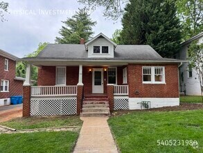 Building Photo - 158 Princeton Cir NE