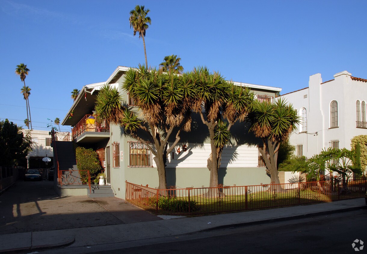 Building Photo - 145 N Edgemont St