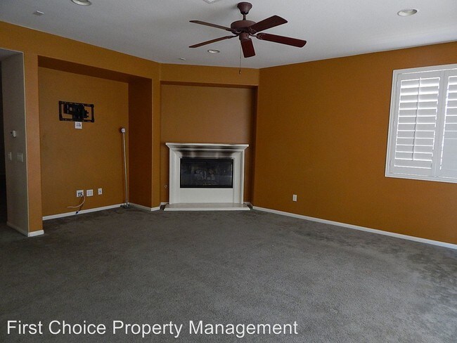 Building Photo - 26672 Irvine Ln