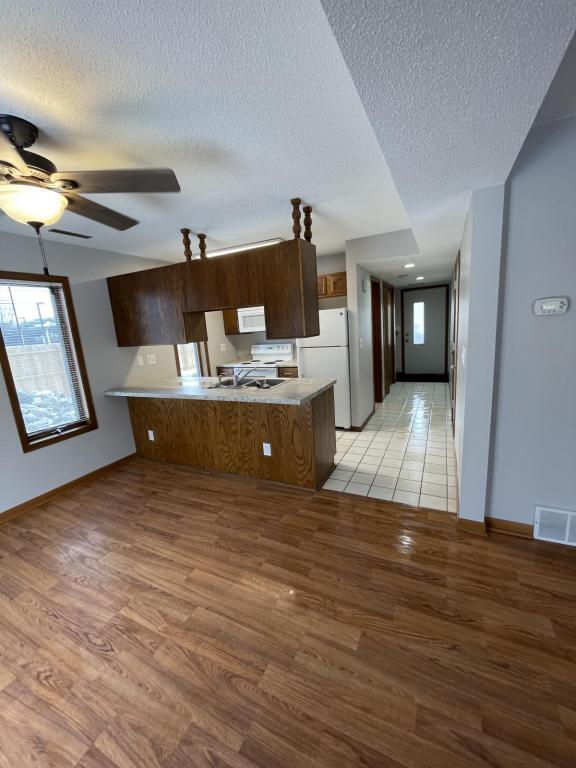 Foto del edificio - 2208 18th Ave SE