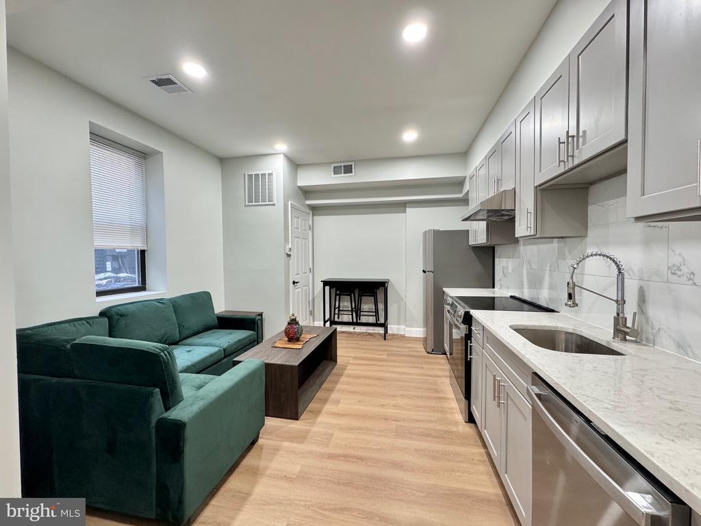 Foto principal - 1024 Race St