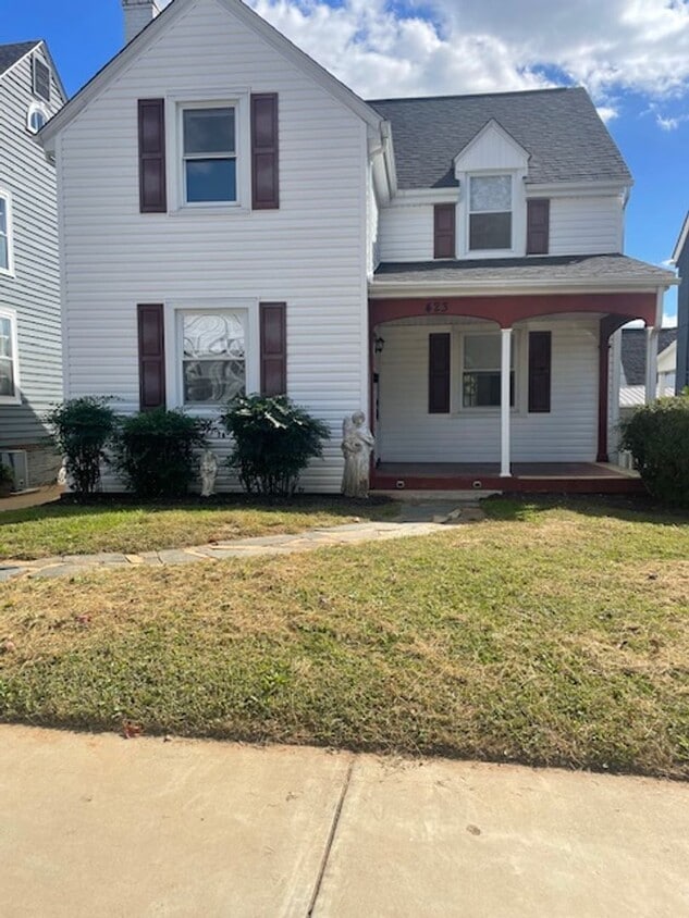 Primary Photo - 423 Avondale Dr