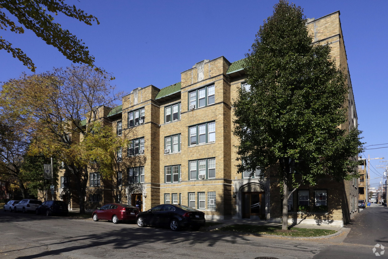 Building Photo - Oak Park Apartments