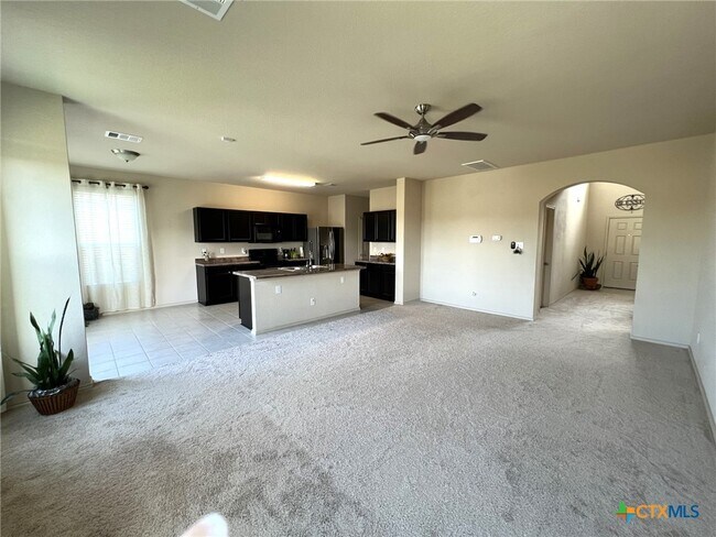 Foto del edificio - 1057 Clarkston Dr