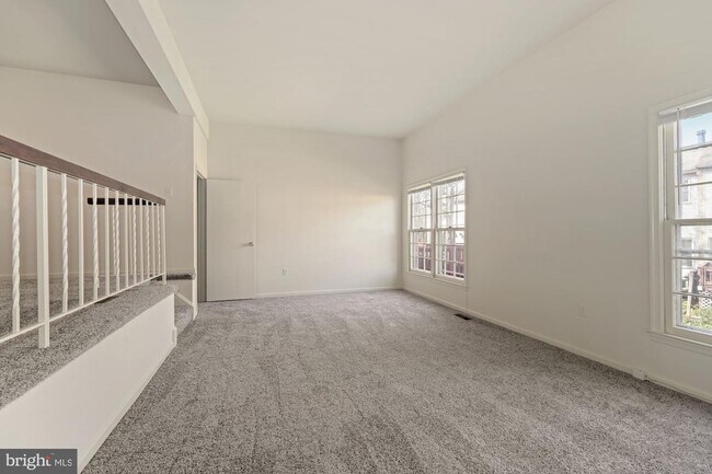Foto del edificio - 11950 Bargate Ct