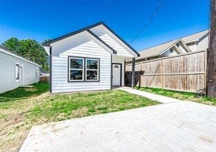 Building Photo - 16978 W Hammon